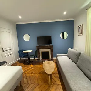 Le - Wifi, Parking Gratuit, Rer C A Proximite Appartement